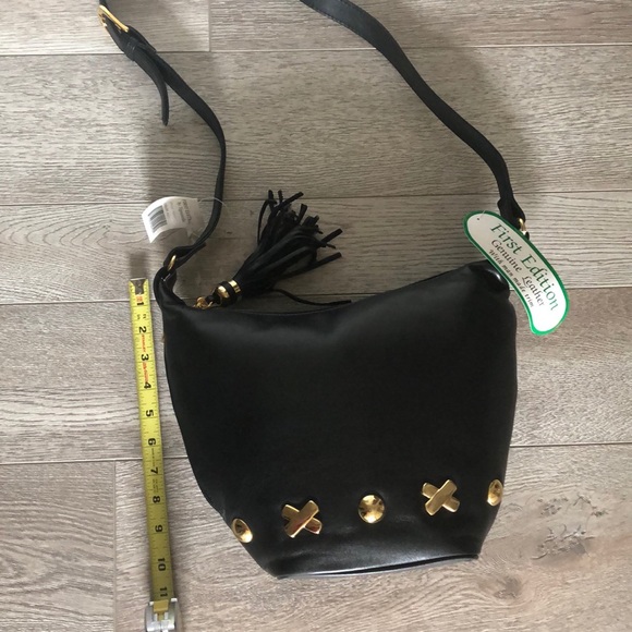 Tignanello First Edition Leather Bag - Picture 6 of 6